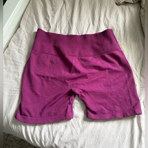 Aurola dream collection high waisted workout shorts